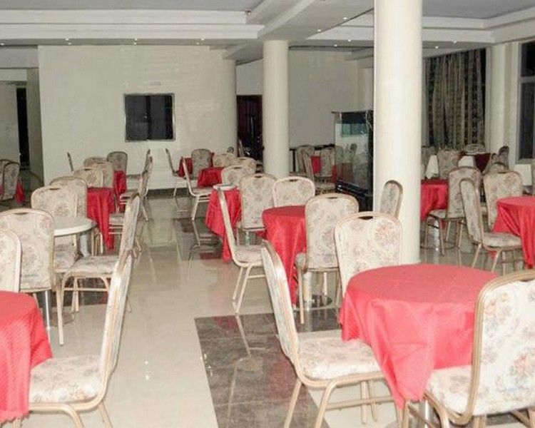 Grand Global Hotel Καμπάλα Εξωτερικό φωτογραφία