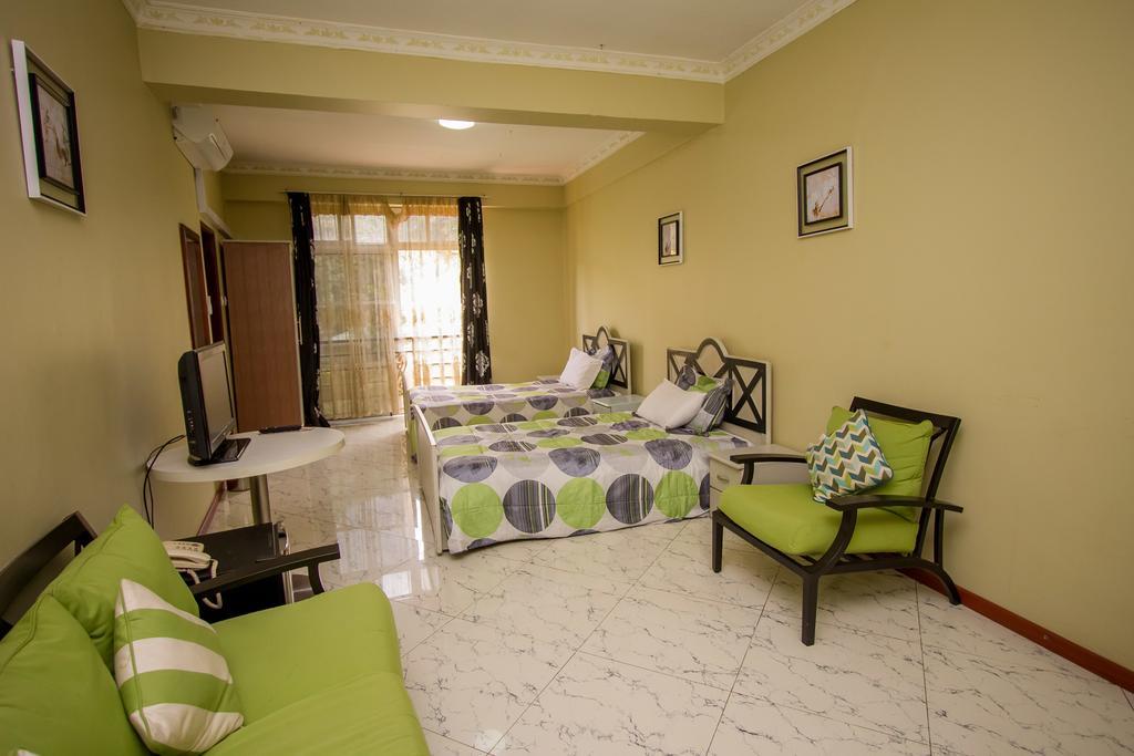 Grand Global Hotel Καμπάλα Εξωτερικό φωτογραφία