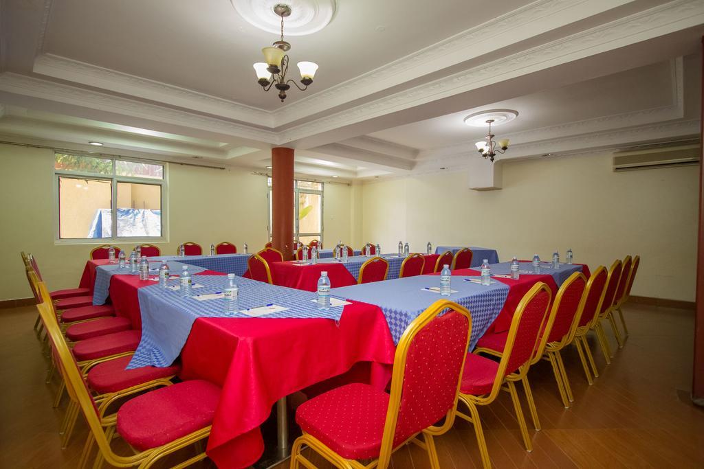 Grand Global Hotel Καμπάλα Εξωτερικό φωτογραφία