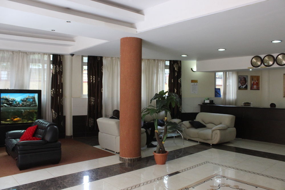 Grand Global Hotel Καμπάλα Εξωτερικό φωτογραφία