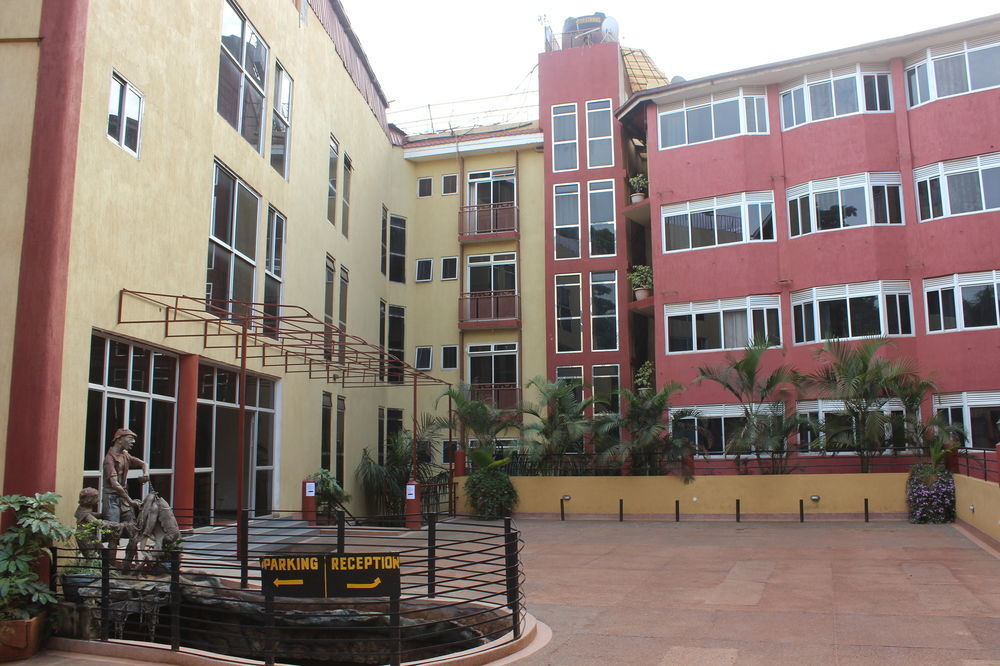 Grand Global Hotel Καμπάλα Εξωτερικό φωτογραφία